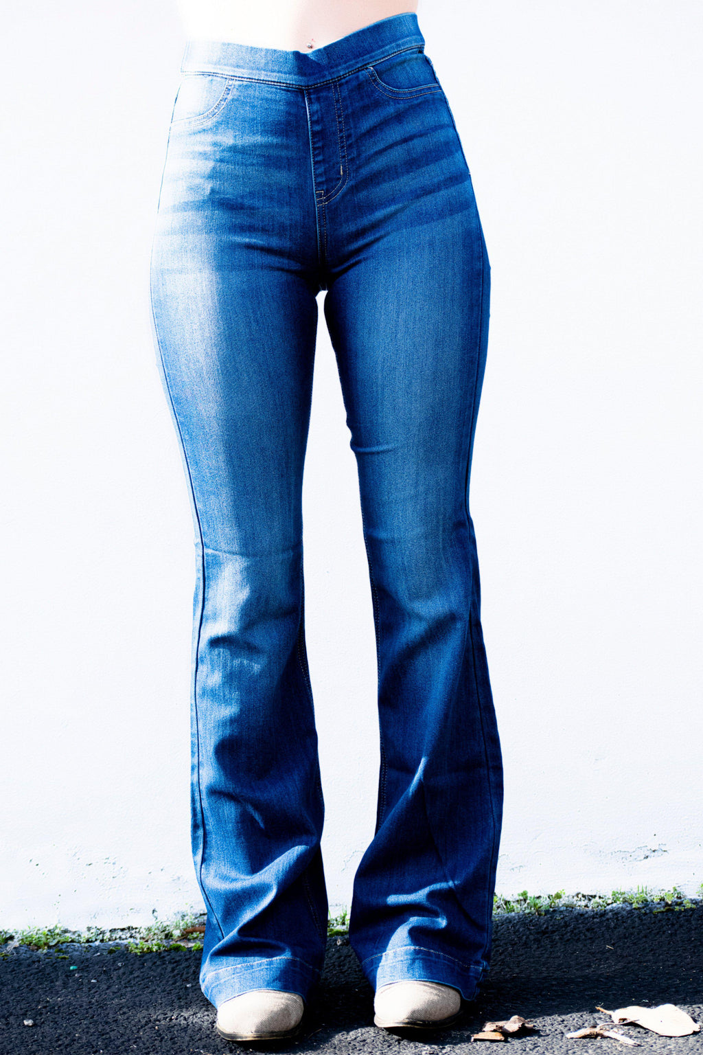Reece Flare Jeans Dark Blue - prochainsawauthority